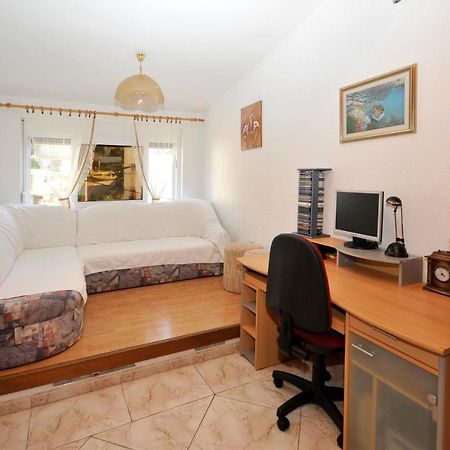 Apartman Elena Трогир Экстерьер фото