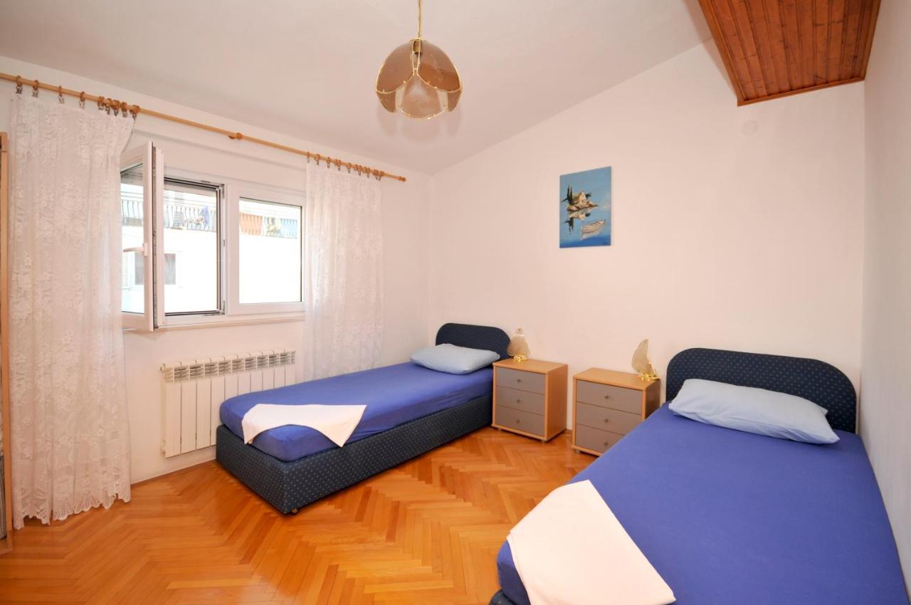 Apartman Elena Трогир Экстерьер фото