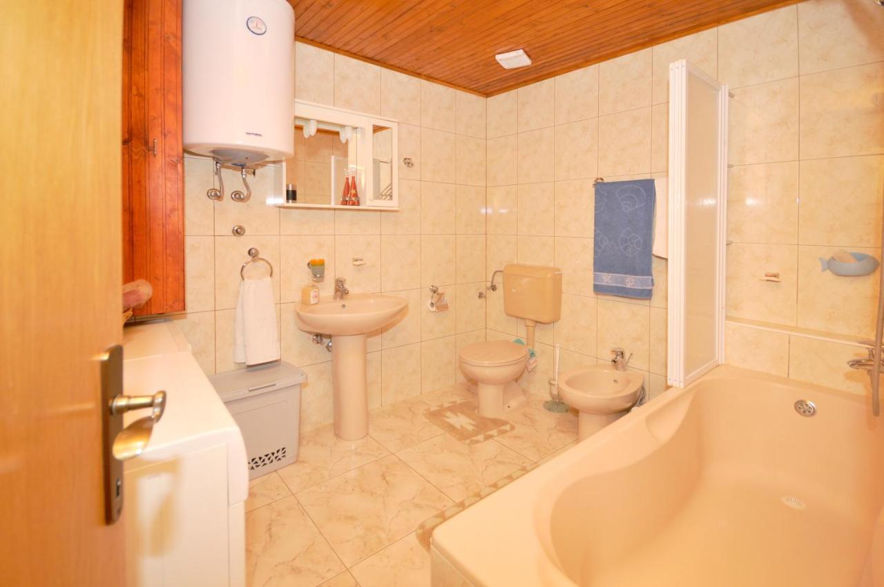 Apartman Elena Трогир Экстерьер фото